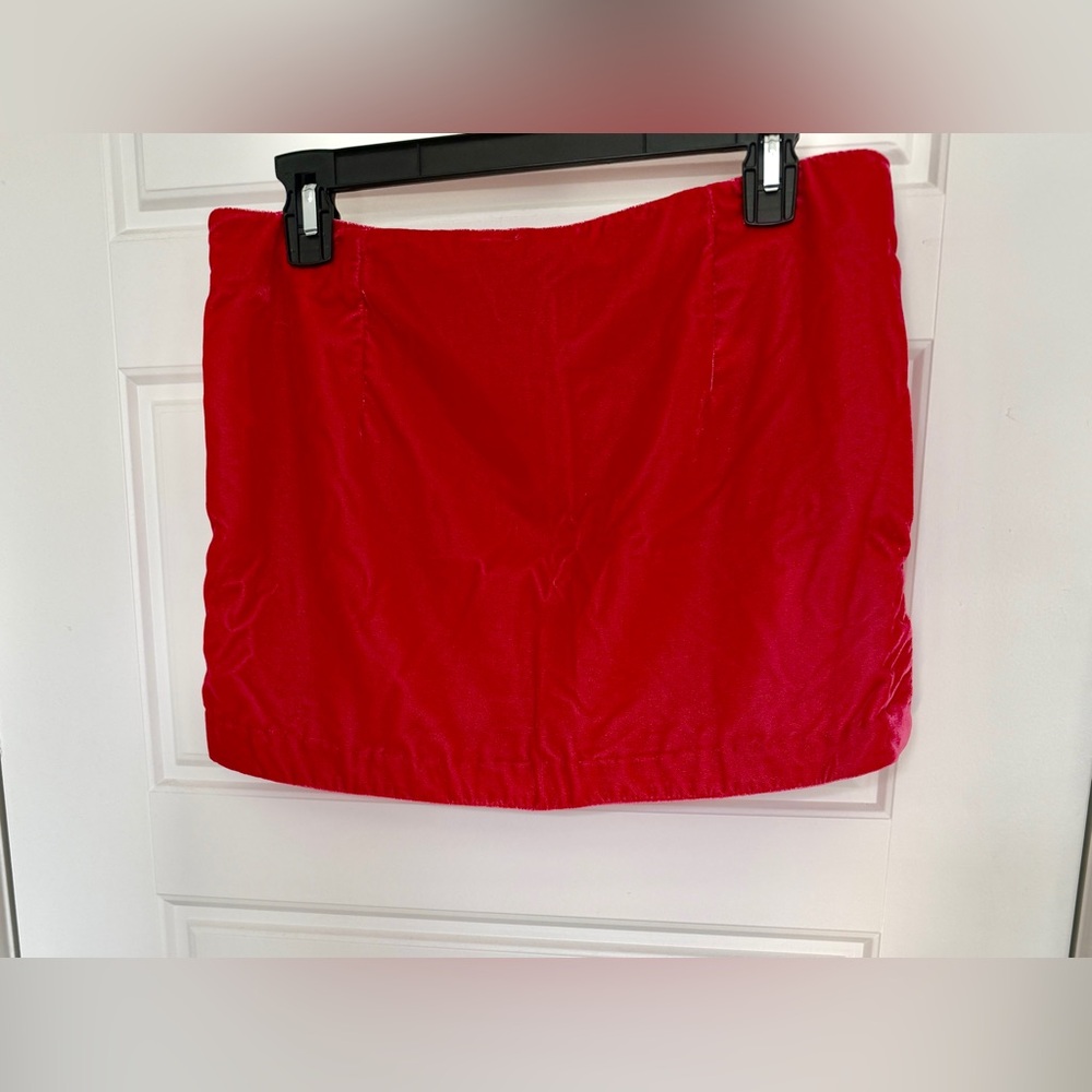 FREE PEOPLE
ANNALISE VELVET MINI SKIRT - Picture 7 of 8
